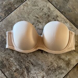 Wacoal Red Carpet Strapless Bra Beige Size 42C